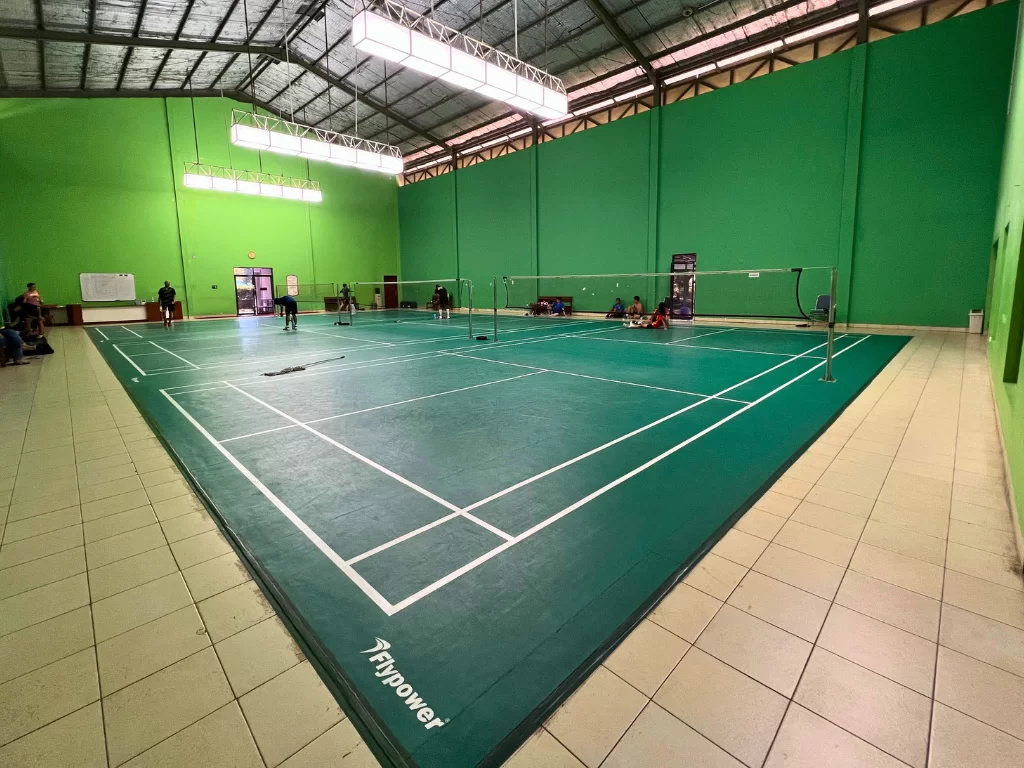 fasilitas premium di kawasan kota wisata cibubur - 4